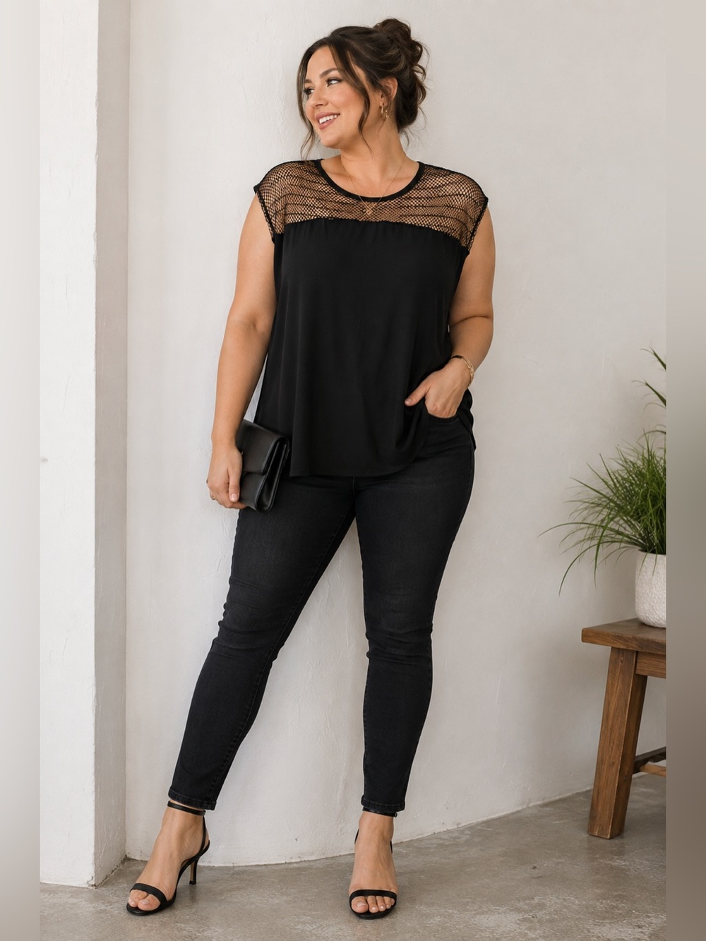 Rebecca Minkoff Black Mesh Yoke Sleeveless Top Size 1X sequin